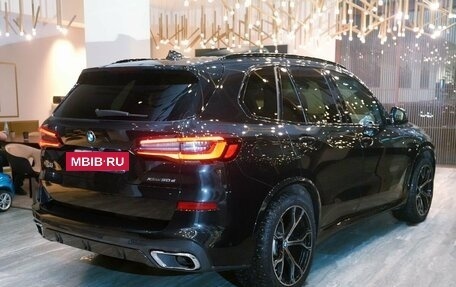 BMW X5, 2022 год, 9 800 000 рублей, 2 фотография