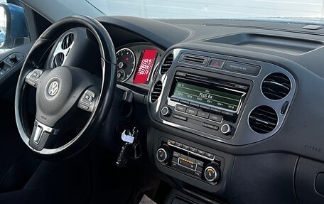 Volkswagen Tiguan I, 2012 год, 999 999 рублей, 13 фотография