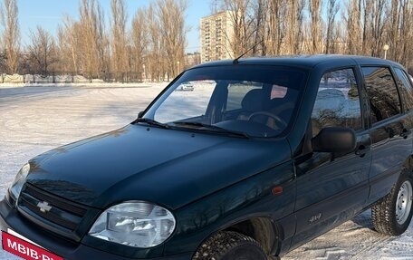 Chevrolet Niva I рестайлинг, 2004 год, 380 000 рублей, 2 фотография