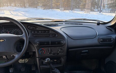 Chevrolet Niva I рестайлинг, 2004 год, 380 000 рублей, 12 фотография