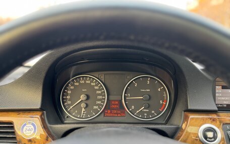 BMW 3 серия, 2007 год, 1 100 000 рублей, 13 фотография