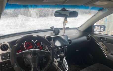 Toyota Matrix, 2003 год, 630 000 рублей, 8 фотография