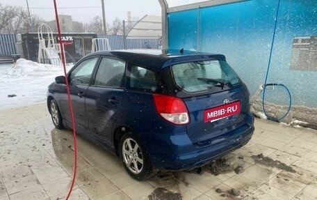 Toyota Matrix, 2003 год, 630 000 рублей, 4 фотография