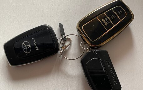 Toyota RAV4, 2024 год, 3 649 000 рублей, 20 фотография