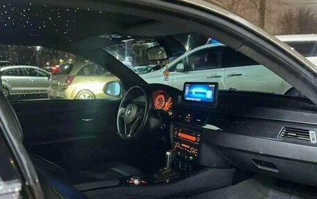 BMW 3 серия, 2008 год, 1 300 000 рублей, 13 фотография