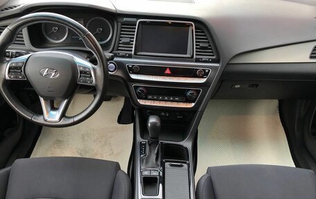 Hyundai Sonata VII, 2017 год, 1 890 000 рублей, 13 фотография