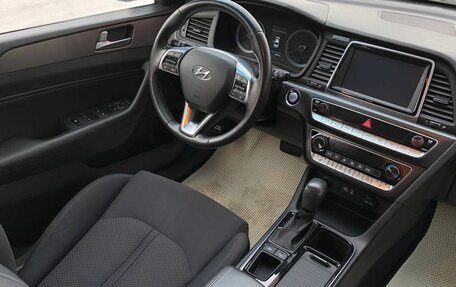 Hyundai Sonata VII, 2017 год, 1 890 000 рублей, 11 фотография