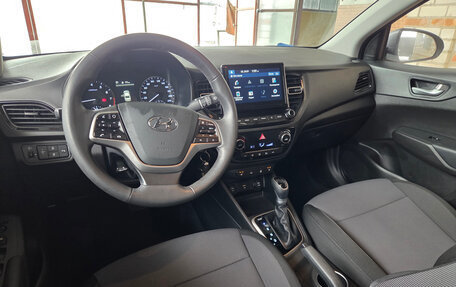 Hyundai Solaris II рестайлинг, 2021 год, 1 890 000 рублей, 13 фотография