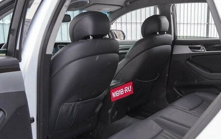 Hyundai Genesis II, 2014 год, 1 830 000 рублей, 11 фотография