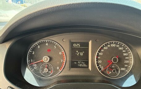 Volkswagen Jetta VI, 2013 год, 1 000 001 рублей, 12 фотография