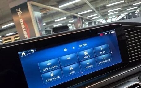 Mercedes-Benz GLE, 2024 год, 12 750 000 рублей, 16 фотография