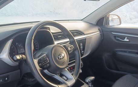 KIA Rio IV, 2021 год, 1 850 000 рублей, 6 фотография