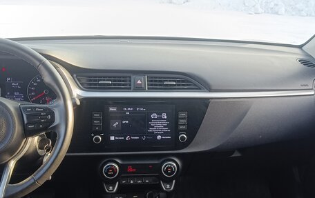 KIA Rio IV, 2021 год, 1 850 000 рублей, 7 фотография