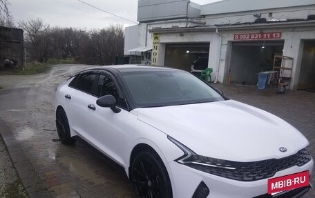 KIA K5, 2020 год, 2 300 000 рублей, 2 фотография