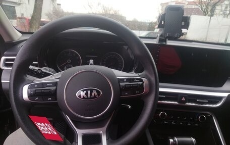 KIA K5, 2020 год, 2 300 000 рублей, 20 фотография