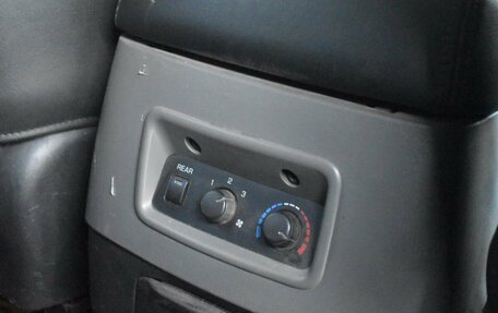 Mitsubishi Pajero III рестайлинг, 2002 год, 719 999 рублей, 24 фотография