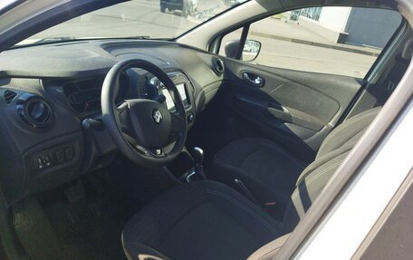 Renault Kaptur I рестайлинг, 2018 год, 900 000 рублей, 2 фотография