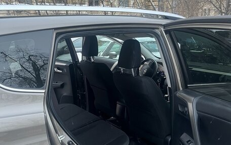 Toyota RAV4, 2014 год, 1 900 000 рублей, 12 фотография