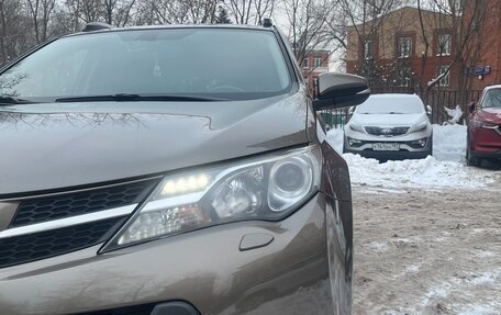 Toyota RAV4, 2014 год, 1 900 000 рублей, 6 фотография