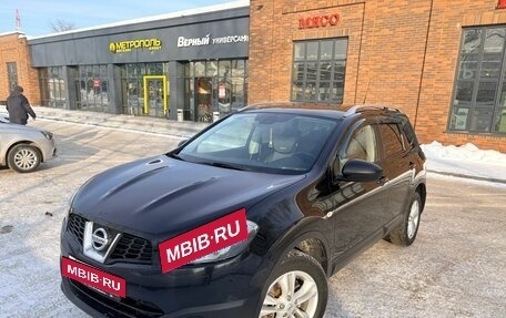 Nissan Qashqai+2 I, 2013 год, 1 080 000 рублей, 2 фотография