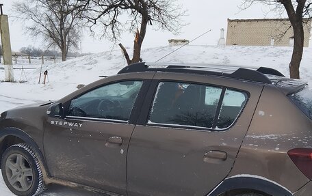 Renault Sandero II рестайлинг, 2019 год, 950 000 рублей, 4 фотография