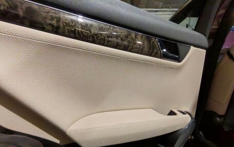 Mercedes-Benz C-Класс, 2010 год, 1 500 000 рублей, 8 фотография