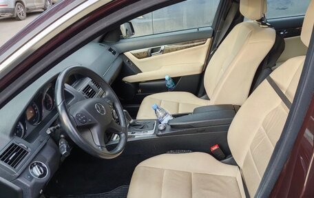 Mercedes-Benz C-Класс, 2010 год, 1 500 000 рублей, 5 фотография