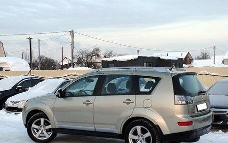 Mitsubishi Outlander III рестайлинг 3, 2008 год, 949 000 рублей, 4 фотография