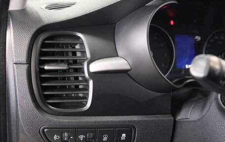 KIA Rio IV, 2019 год, 1 469 000 рублей, 10 фотография