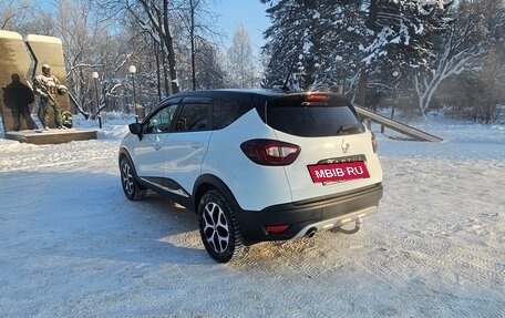 Renault Kaptur I рестайлинг, 2022 год, 1 750 000 рублей, 3 фотография