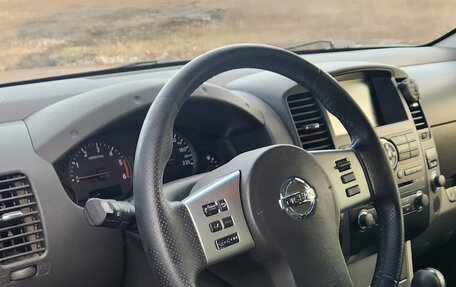 Nissan Navara (Frontier), 2012 год, 1 900 000 рублей, 13 фотография
