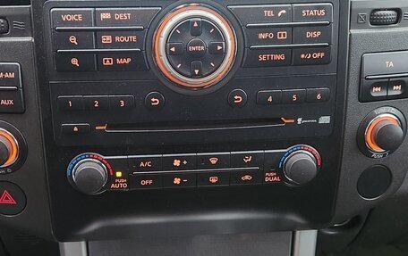 Nissan Navara (Frontier), 2012 год, 1 900 000 рублей, 19 фотография