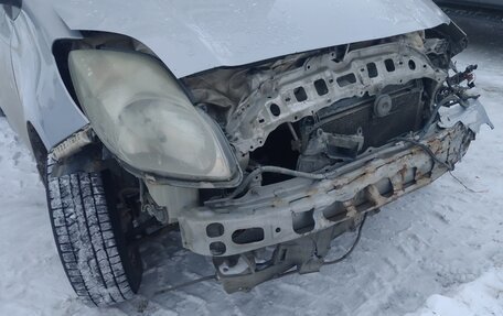 Toyota Vitz, 2010 год, 350 000 рублей, 2 фотография