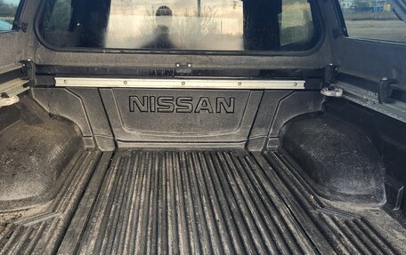 Nissan Navara (Frontier), 2012 год, 1 900 000 рублей, 17 фотография