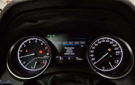 Toyota Camry, 2018 год, 2 970 000 рублей, 16 фотография