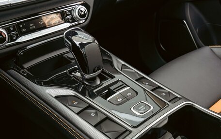 FAW Bestune T77, 2024 год, 1 890 000 рублей, 13 фотография