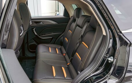 FAW Bestune T77, 2024 год, 1 890 000 рублей, 9 фотография