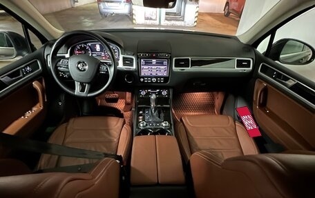 Volkswagen Touareg III, 2017 год, 4 400 000 рублей, 12 фотография
