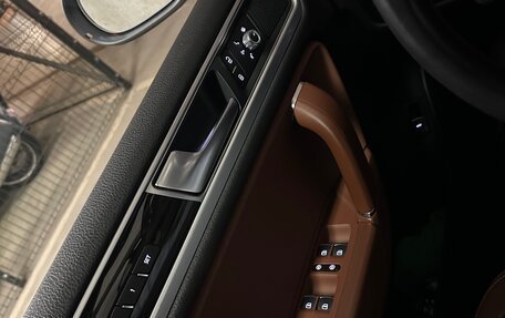 Volkswagen Touareg III, 2017 год, 4 400 000 рублей, 16 фотография