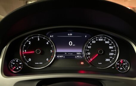 Volkswagen Touareg III, 2017 год, 4 400 000 рублей, 19 фотография