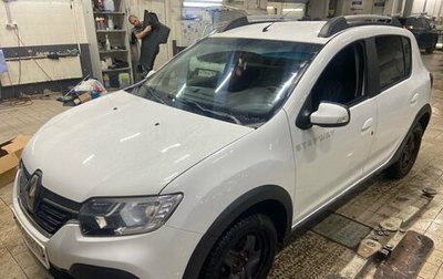 Renault Sandero II рестайлинг, 2019 год, 1 020 000 рублей, 1 фотография