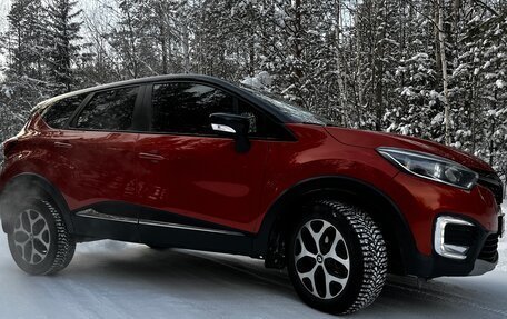 Renault Kaptur I рестайлинг, 2017 год, 1 190 000 рублей, 2 фотография