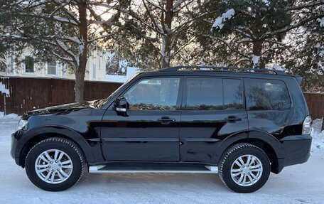 Mitsubishi Pajero IV, 2013 год, 2 500 000 рублей, 2 фотография