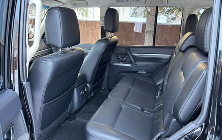 Mitsubishi Pajero IV, 2013 год, 2 500 000 рублей, 11 фотография