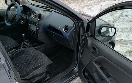 Ford Fiesta, 2008 год, 320 000 рублей, 16 фотография