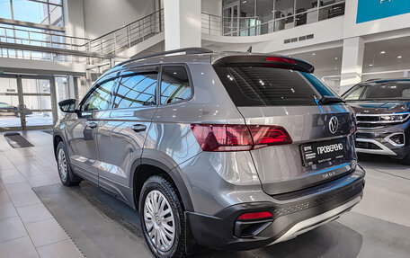 Volkswagen Taos, 2021 год, 2 633 000 рублей, 11 фотография