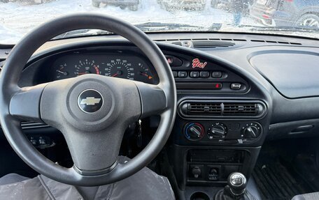 Chevrolet Niva I рестайлинг, 2017 год, 750 000 рублей, 8 фотография