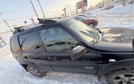 Chevrolet Niva I рестайлинг, 2017 год, 750 000 рублей, 6 фотография