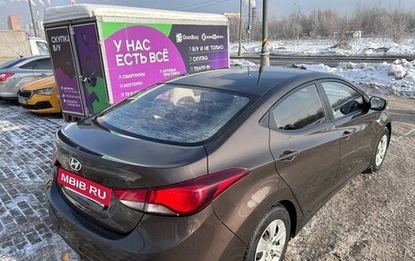 Hyundai Elantra V, 2015 год, 1 050 000 рублей, 4 фотография