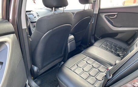 Hyundai Elantra V, 2015 год, 1 050 000 рублей, 9 фотография